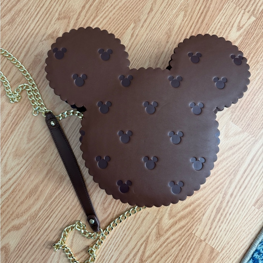NEW! Loungefly Brown Mickey Mouse Embossed Bag - Picture 3 of 4